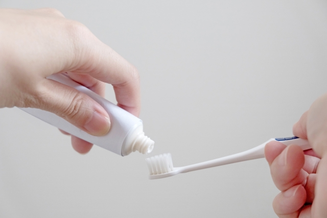 歯肉炎が気になる人は知っておきたい　歯磨き粉の役割と歯磨き習慣