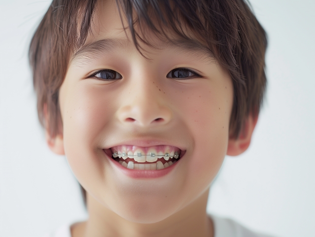 子供の矯正は必要？歯並びのチェックポイントと医院の選び方