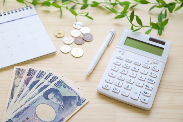 根管治療の費用相場は？保険と保険外の違い、治療回数の目安を解説